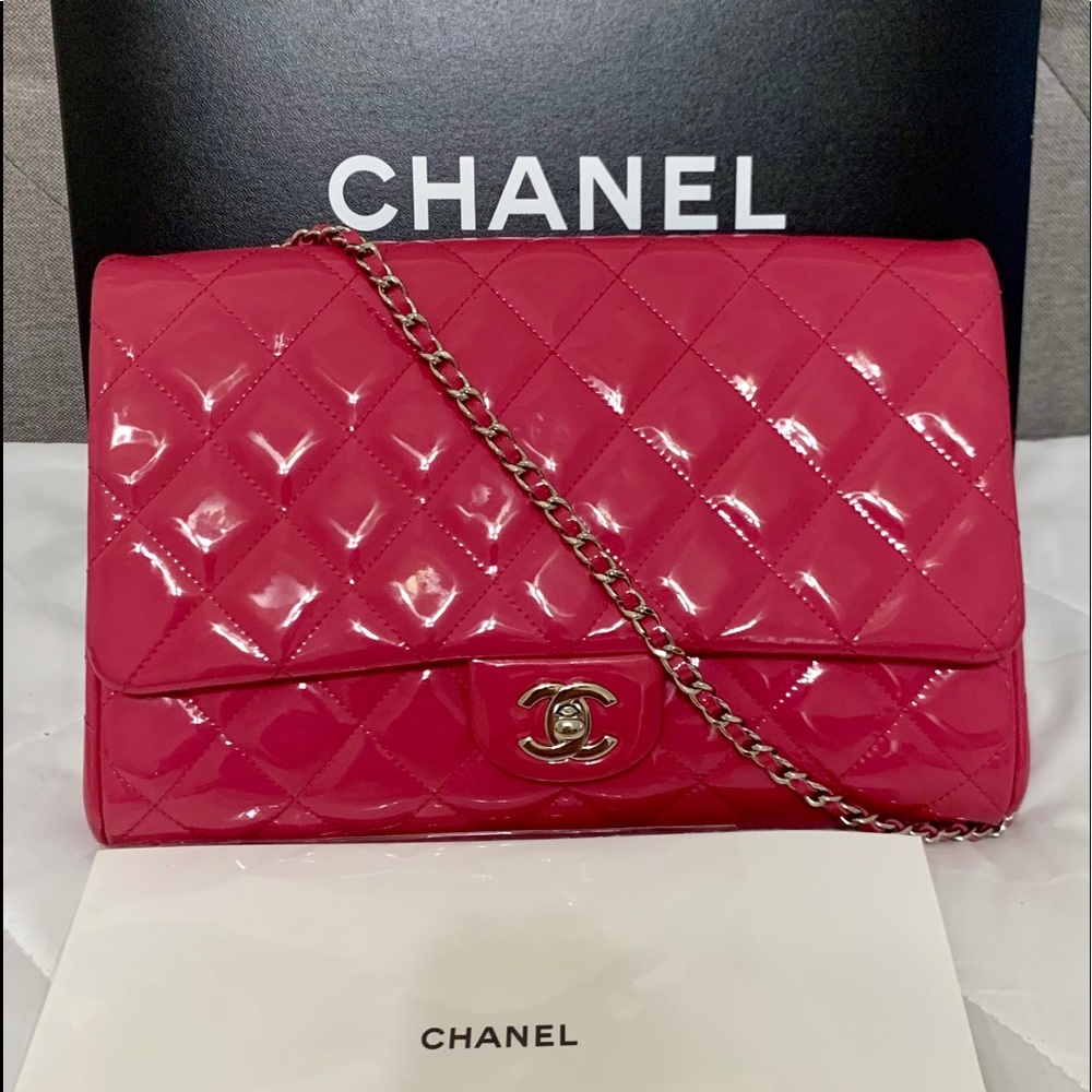 Chanel classic flap bag